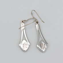 Load image into Gallery viewer, Native American Handcrafted Earrings