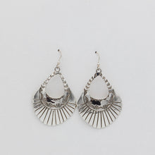 Load image into Gallery viewer, Native American Handcrafted Earrings