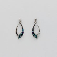 Load image into Gallery viewer, Native American Handcrafted Earrings