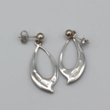 Load image into Gallery viewer, Native American Handcrafted Earrings