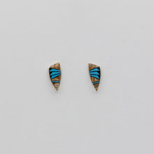 Load image into Gallery viewer, Native American Handcrafted Earrings