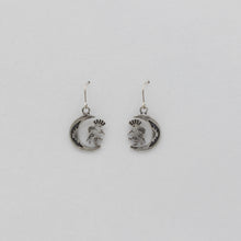 Load image into Gallery viewer, Native American Handcrafted Earrings