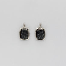 Load image into Gallery viewer, Native American Handcrafted Earrings