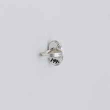 Load image into Gallery viewer, Native American Handcrafted Ring