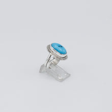 Load image into Gallery viewer, Native American Handcrafted Ring