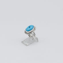 Load image into Gallery viewer, Native American Handcrafted Ring